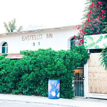 Lobo Inn 툴룸 외부 사진